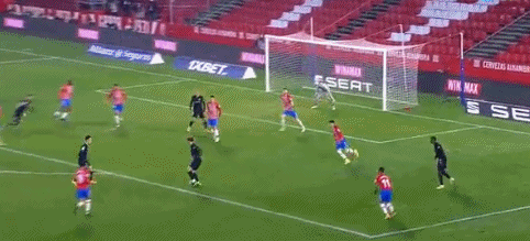 又一纪录！詹姆斯成为NBA首位41岁后砍30+得分球员