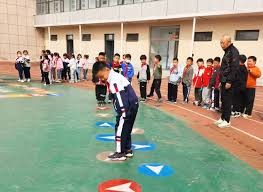 他今天像一位艺术家